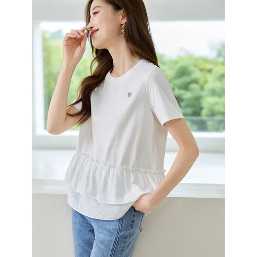 【五折购】熙世界荷叶边白色T恤设计感夏季休闲宽松圆领短袖正肩减龄上衣 商品图3