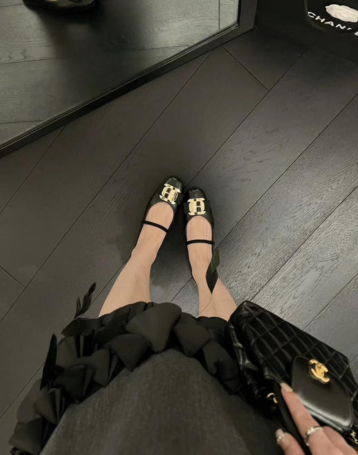 522-3 免带品 鸡毛经典爆款 vara猪鼻子蝴蝶结芭蕾鞋 玛丽珍全皮平底鞋 商品图9