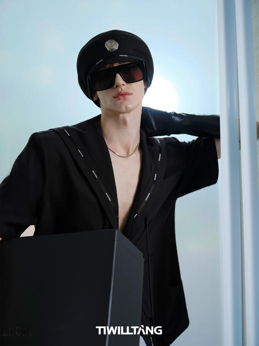 TIWILLTANG启世录“源漆置首”弧形火漆水手帽设计感贝雷帽 商品图1