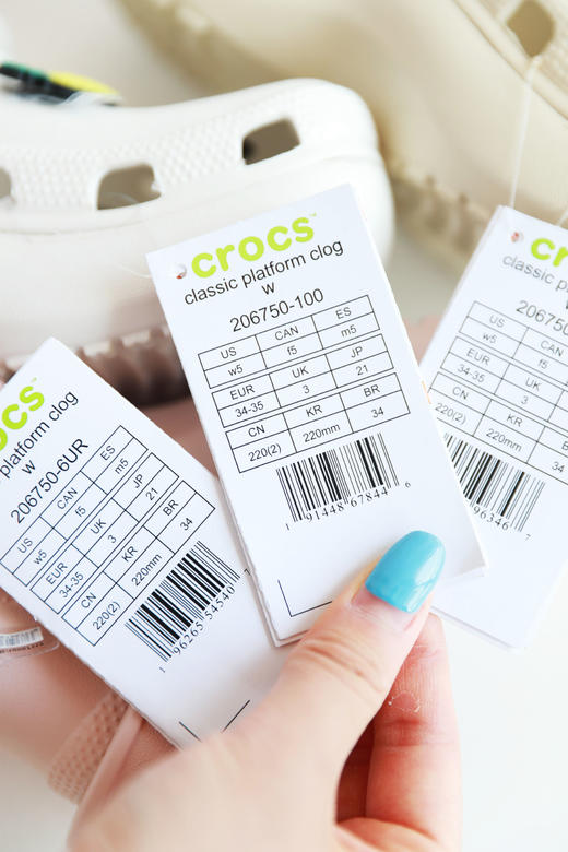 迷人滤镜云朵永存！！胶片感洞洞鞋。穿上就不想脱女凉鞋A052166 商品图2