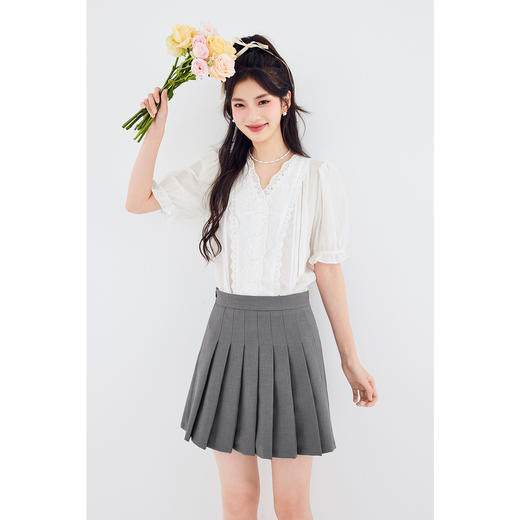 【严选】诗凡黎白色法式v领镂空蕾丝衬衫2024夏新款气质小衫流行漂亮衬衣SF5120801 商品图2