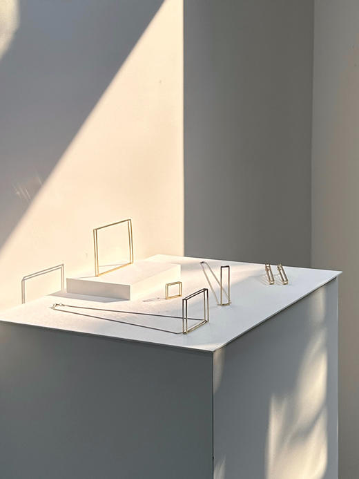 AWU｜长方形FR-NR  14k金 Frame Necklace [ 框 项链  ] 商品图2