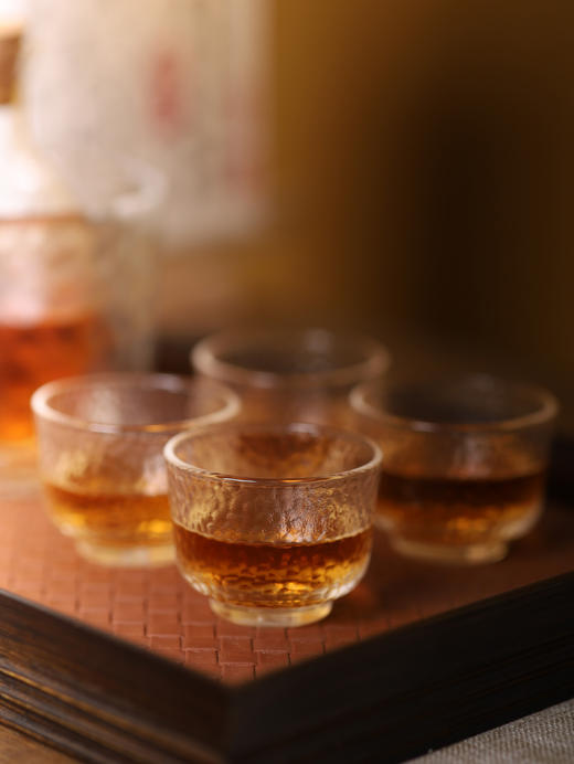 冰一壶酒 宴三两客【锤目纹玻璃温酒器套装】每一件都是独一无二‼ 商品图4