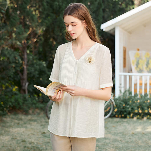 Famecoco范可儿气质宽松吊带衬衫两件套新款V领微透上衣女夏FAB3BH023 商品图1