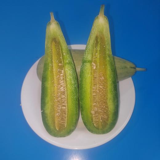 刘顺义生态香瓜 生态种植，不使用任何化肥、化学农药、化学杀虫剂、除草剂、膨大素，保果剂，激素， 采用人工除草生物防控； 地下深井水灌溉 商品图14