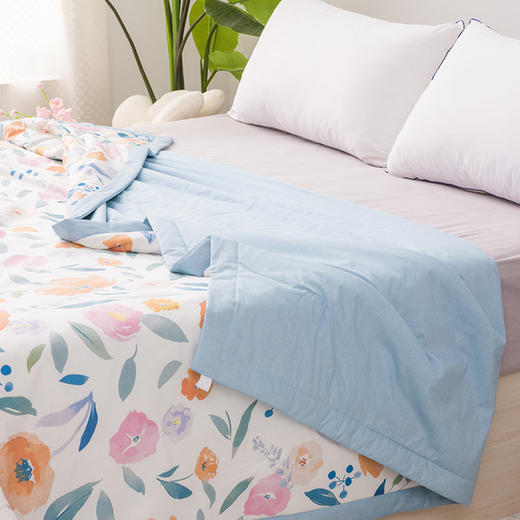 多喜爱 全棉空调被夏薄被 微风记忆/洛维德/清筱/春野花信/微醺时光 商品图6