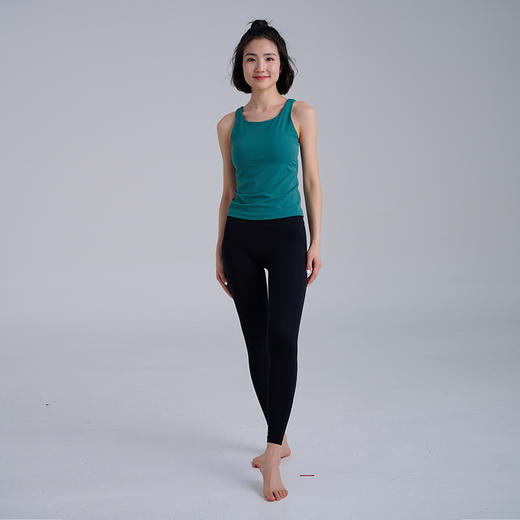 L RECNAVA [裸感] U领无袖带胸垫美背健身瑜伽背心 商品图8