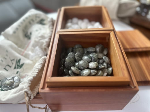 纯天然七彩玉玉石围棋 商品图1