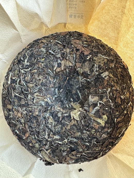 福鼎白茶老白茶茶饼核心产区管阳高山料传统碳焙2019寿眉350g/2020白牡丹200g 商品图9