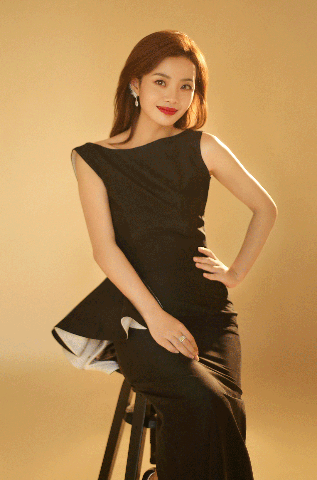 男人骨子里最惦记的，往往不是初恋，而是这样的女人（太真实了）