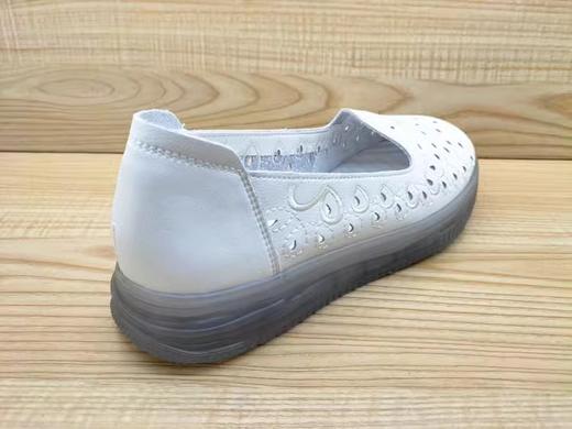 2023夏季新款豪行平底女鞋23211119冲孔透气真皮复古休闲凉鞋 商品图2