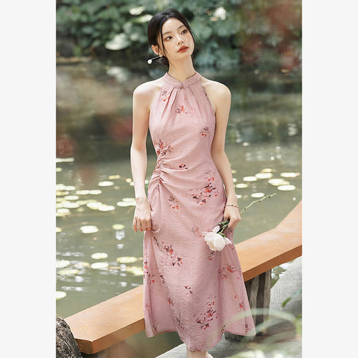 新中式国风挂脖立领挖肩印花连衣裙女夏季古典收腰连衣裙V2041704 商品图0