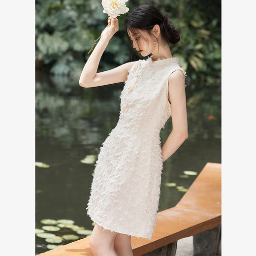 新中式国风流苏肌理剪花连衣裙女无袖收腰A摆连衣裙V1741526/V0050538 商品图3