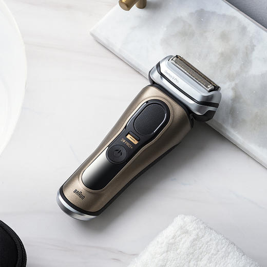 Braun博朗新9系pro 9619s电动剃须刀 干湿双剃往复式刮胡刀 商品图4