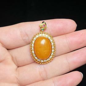 蜜蜡吊坠-玉美人菲菲HZ/S925蜜蜡吊坠月36*23mm/赠链