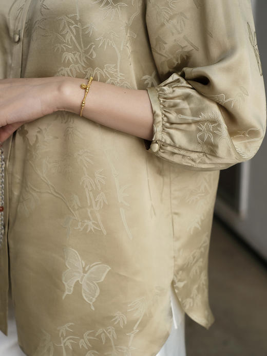 微瑕秒杀 |盛唐婧 |提花真丝缎七分袖气质上衣-绿色[特价品](特殊商品不退不换) 商品图2