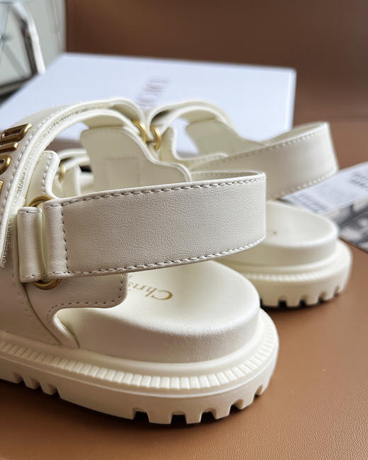 现货 THS 5.25-限时 D家 新款魔术贴可调节厚底凉鞋 2色 BZ1180 商品图10