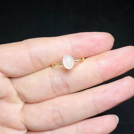 和田玉戒指-玉美人菲菲HZ#S925和田玉戒指约6*8mm可调节 商品图0