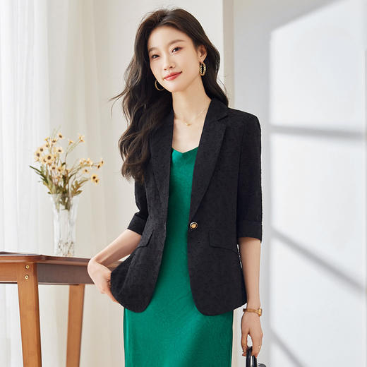 雀说新款夏季时尚法式高级感休闲薄款修身西服防晒衣AL3915 商品图2