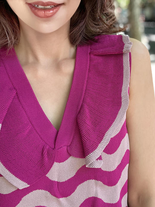 TYNVIE 波浪纹针织背心 - 粉条纹 商品图8