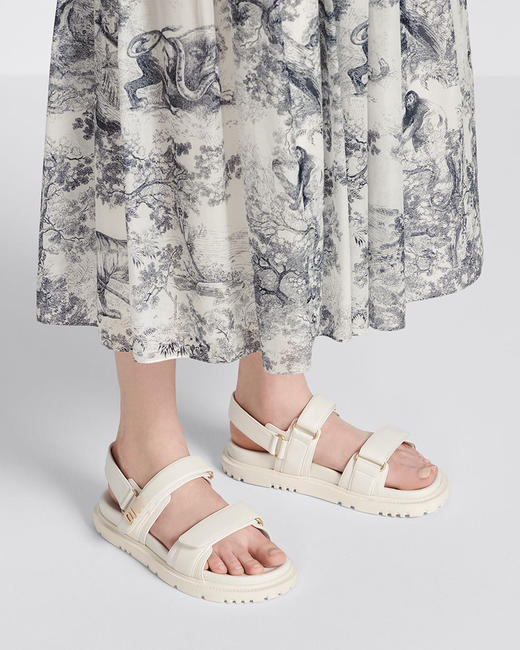 现货 THS 5.25-限时 D家 新款魔术贴可调节厚底凉鞋 2色 BZ1180 商品图2