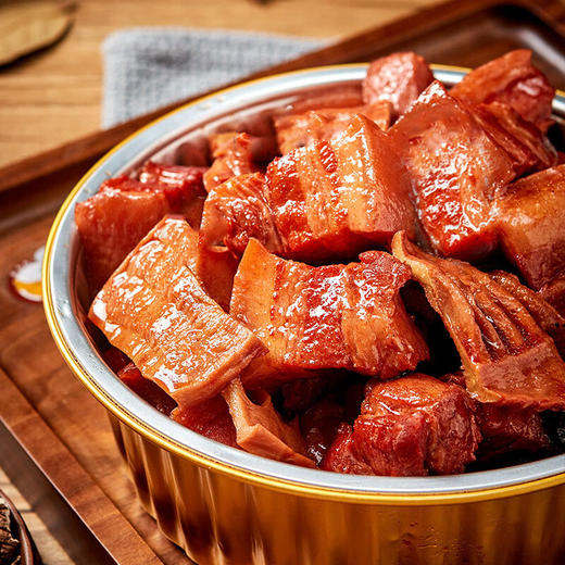 大红门笋烧肉，10袋组合，国企二商集团出品，中华老字号，精选新鲜竹笋、五花肉匠心制作，竹笋脆嫩营养丰富，肉质软烂，入口鲜香回味，醇香满口，令人食欲大开M 商品图5