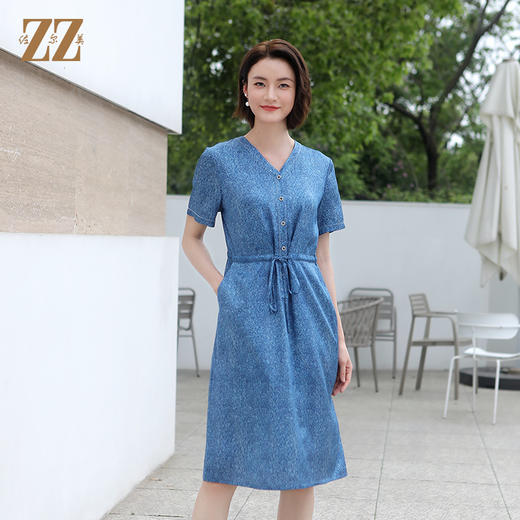 佐尔美夏季新款 时尚牛仔配色桑蚕丝连衣裙女E32LS90 商品图0