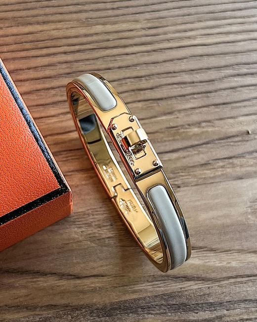 7折  无 爱马家 Kelly法郎手镯 窄版柔美经典手镯 8色 CU1186 商品图9