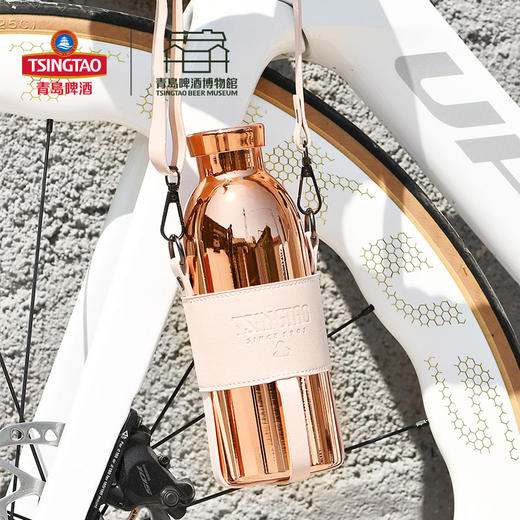 #新品#青岛啤酒博物馆 潮流轻奢时尚背带杯 商品图4