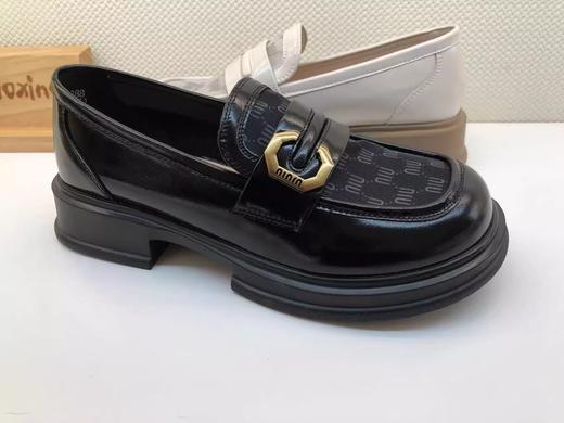 豪行2023年夏季新品时尚休闲单网乐福鞋女单鞋23201888专柜正品 商品图2