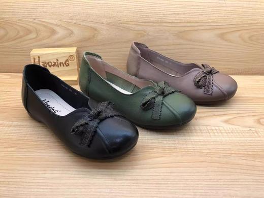 豪行2023年春季新品时尚休闲真皮浅口女单妈妈鞋23120622 商品图4