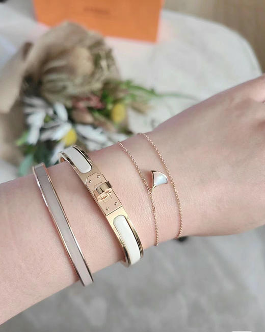 7折  无 爱马家 Kelly法郎手镯 窄版柔美经典手镯 8色 CU1186 商品图2