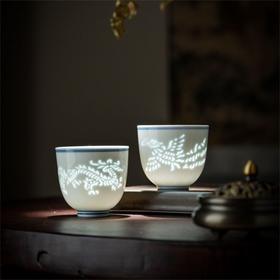 富玉窑 玲珑主人杯 青花玲珑海水纹龙凤对杯