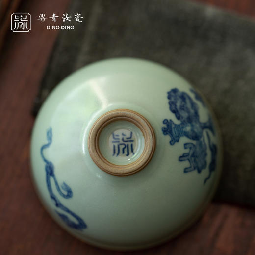 问鼎鼎青青花伴月杯（如意多宝）（缺货） 商品图3
