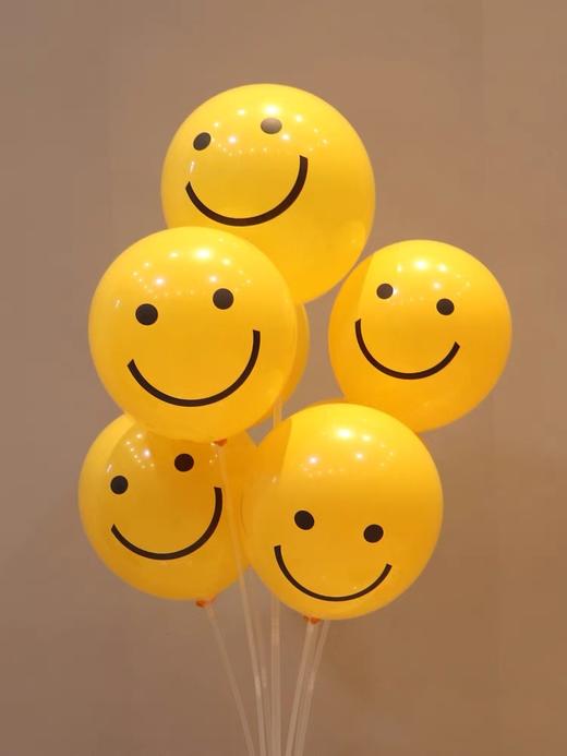 笑脸气球 表情黄色柠檬黄乳胶汽球六一儿童节生日派对场景装饰布置户外拍照道具 100个/包 商品图9