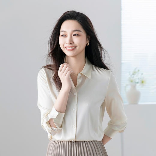 火桐hooton香榭丽舍 弹力素绉缎真丝衬衫YT2098 商品图5