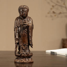 清 紫檀木雕释迦摩尼佛像