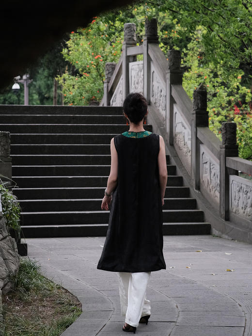 微瑕秒杀 |盛唐牡丹 |梅兰竹菊带圈香云纱配宋锦女裙[特价品](特殊商品不退不换) 商品图3