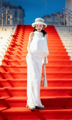 CEO套装|戛纳红毯上的白玫瑰