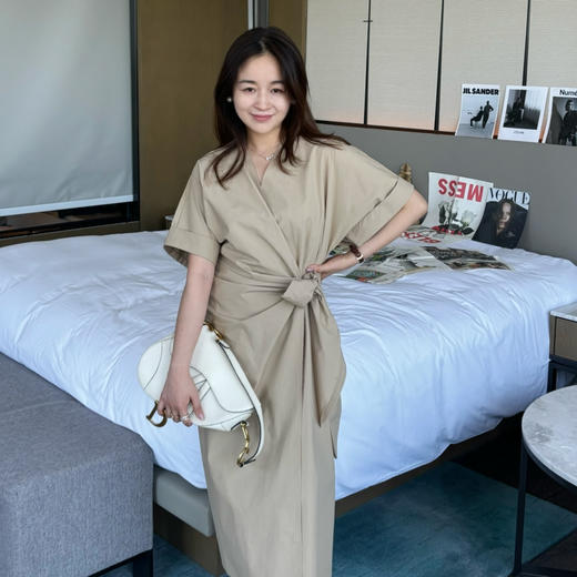 25特价 2405423   法式优雅 交叉系带连衣裙 商品图0