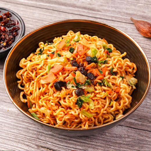 【统一】方便面 碗面 统一酱拌面（老坛酸菜/豆豉辣酱/卤肉）酱拌面 125g/碗 12碗/箱 1箱 商品图3