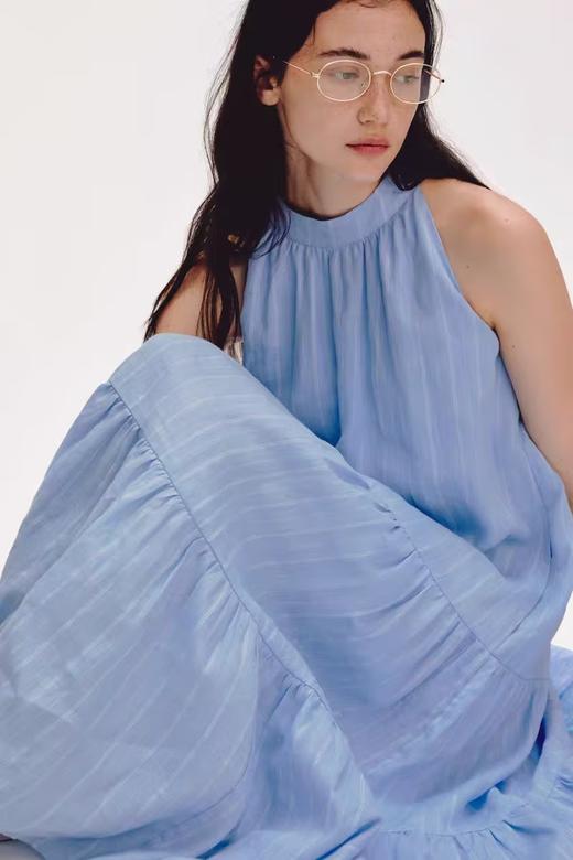 shyshystill/shy202304007/度假感挂脖连衣裙 商品图1