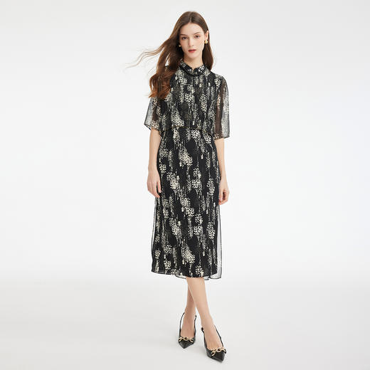 PF889斯尔丽2024新款浪漫印花轻中式结合飘逸版型宽松显瘦中袖连衣裙 商品图3