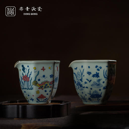 问鼎鼎青青花 六棱公杯（瀑布山水）（五彩鱼藻）（鸳鸯） 商品图0