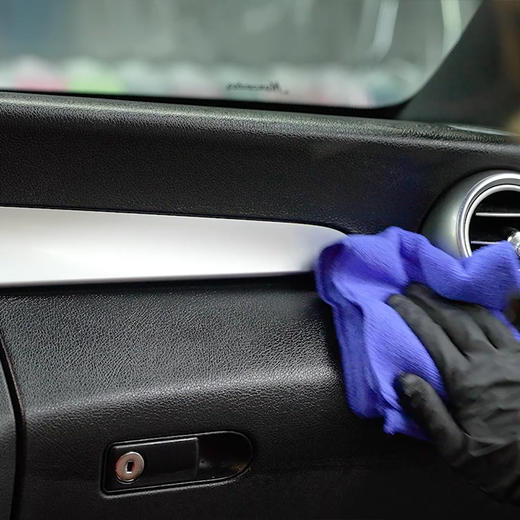 Dr.Active 炫动博士 魄力塑料件哑光保护喷雾日常上光养护蜡 商品图4