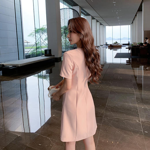 [奢姿轻奢系列]大码女装2026夏季钉珠装饰裙子胖妹妹时尚连衣裙8942860056 商品图4