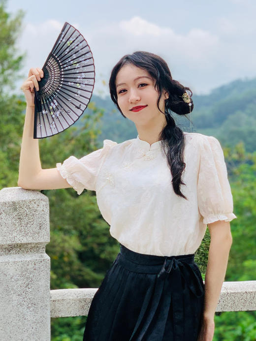 【百图lulu定制】【葡萄衬衫】小立领 葡萄旗袍扣 珍珠 提花 国风短袖衬衫 商品图0