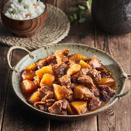 统一】自热米饭 统一开小灶自热米饭（土豆煨牛腩/香菇烧肉/水煮牛肉/宫保鸡丁/煲仔饭/三鲜烩四喜）271g/盒 4盒/箱 1箱（8个月） 商品图3