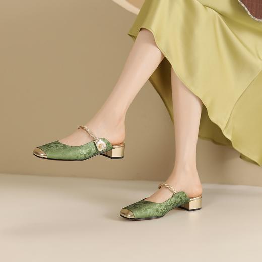 阿么手工女鞋新中式国风真皮穆勒拖2025新款夏季外穿粗跟包头拖3CM 商品图4
