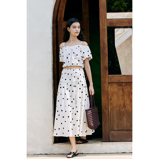 HeyDress法式黑白波点套装女夏季泡泡袖露肩衬衫褶皱半身裙度假风 商品图0